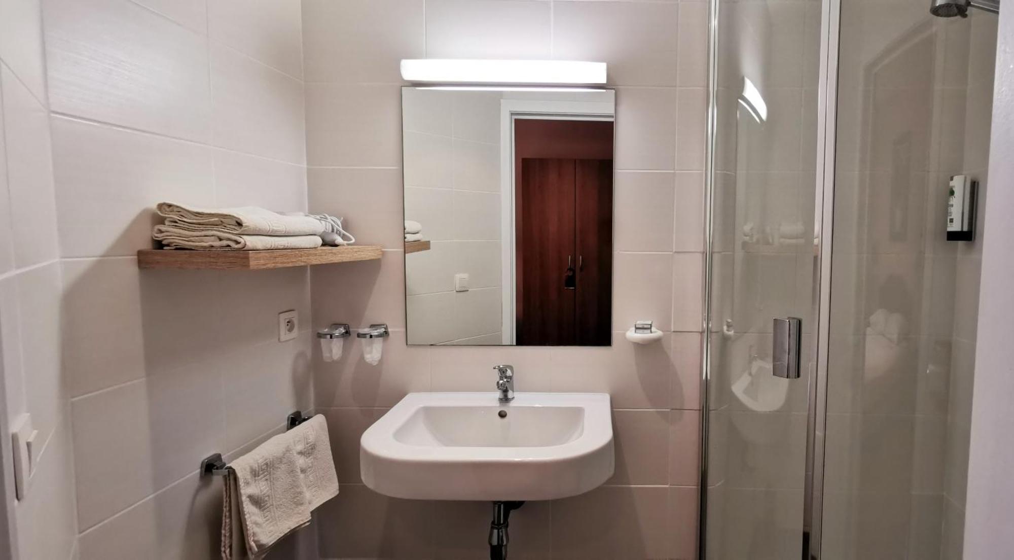 Hotel Cardiff Ostend Bilik gambar
